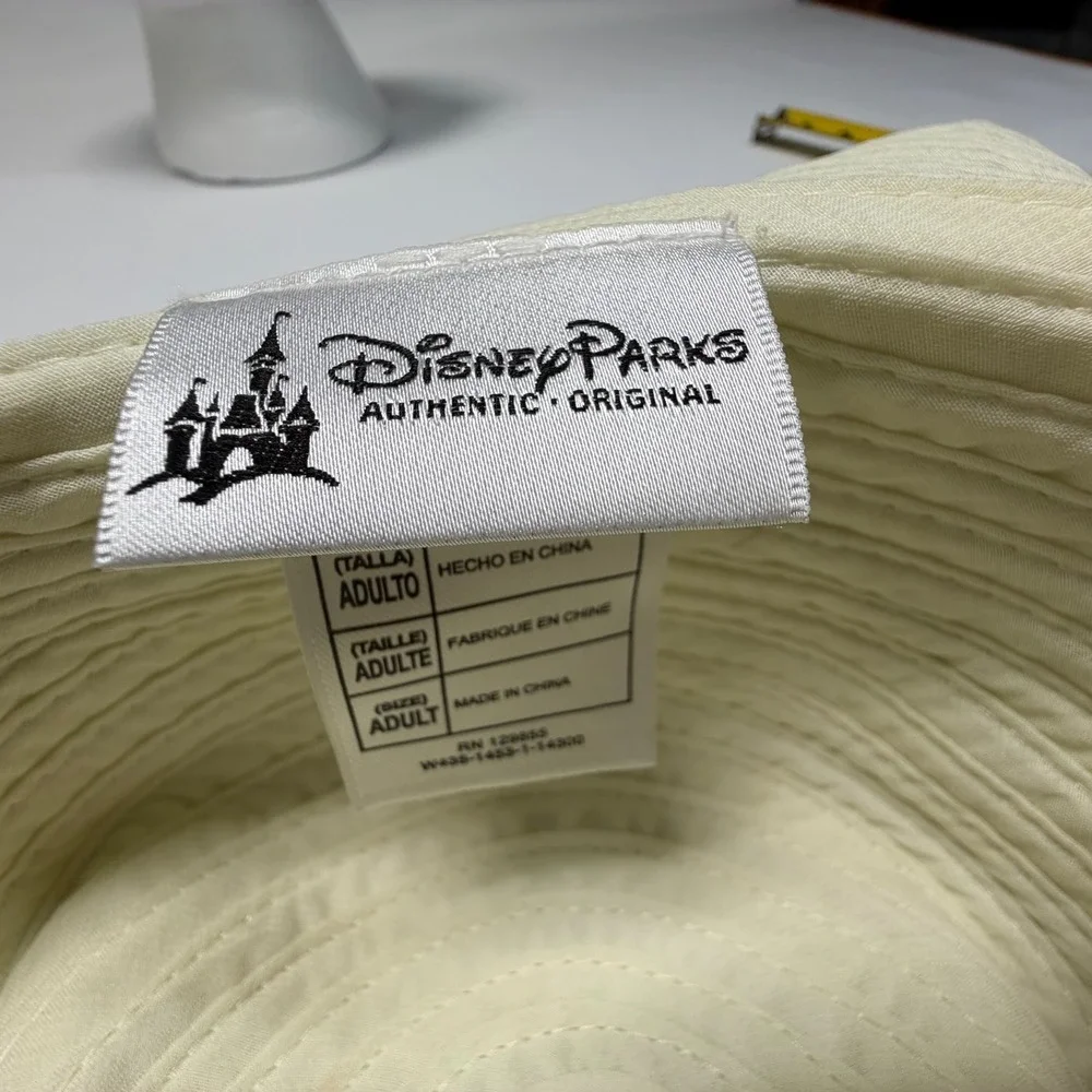 Disney Parks Minnie‎ Mouse Polka Dot Bucket Hat Cream Adult